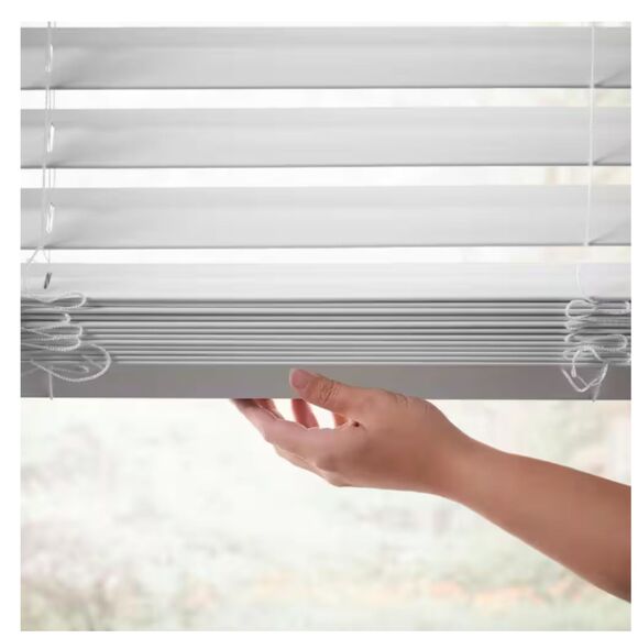 Home Decorators Collection White Cordless Faux Wood Blinds 22" x 48" - Picture 3 of 4